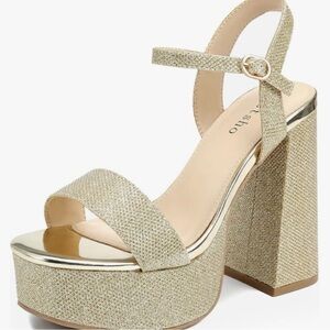 NWT Platform Gold Glitter Heels for Women Chunky